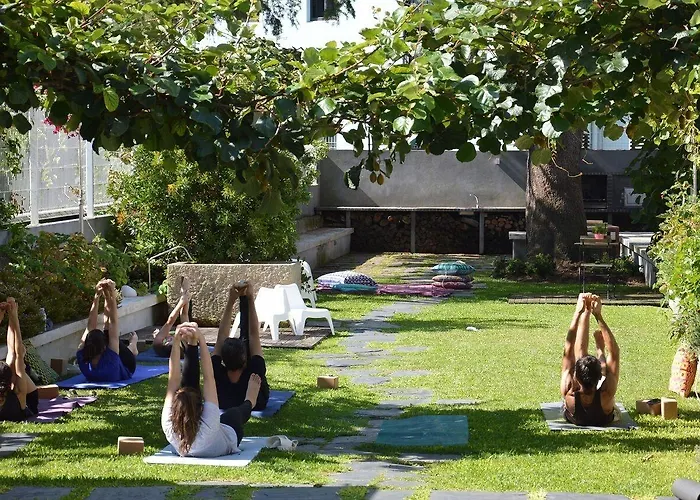 Baumhaus Serviced Living - Art & Design Apartman Porto