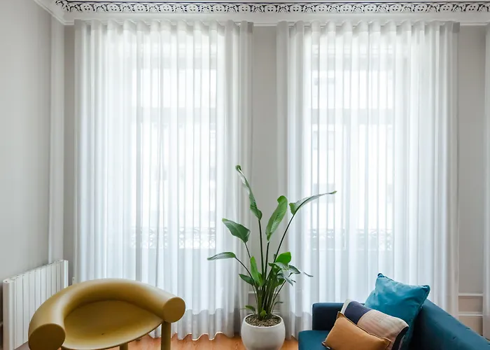 Baumhaus Serviced Living - Art & Design * Porto