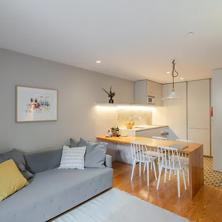 Baumhaus Serviced Living - Art & Design * Oporto