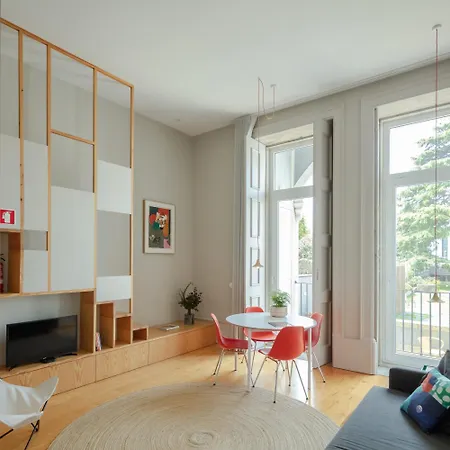 Baumhaus Serviced Living - Art & Design Apartments * Porto
