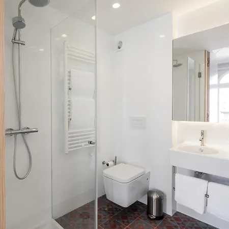 Baumhaus Serviced Living - Art & Design Appartement