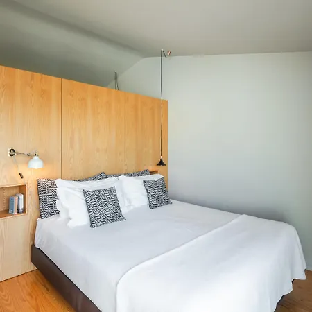 Baumhaus Serviced Living - Art & Design Apartments Apartment Porto