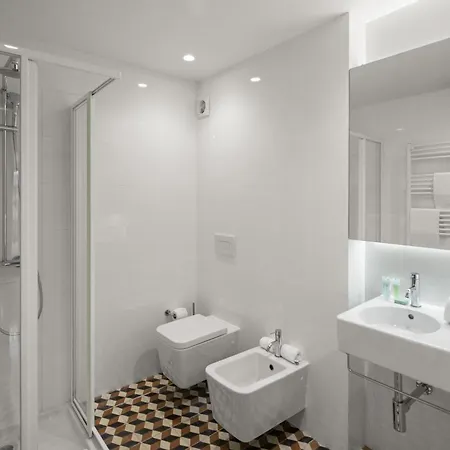 Baumhaus Serviced Living - Art & Design Apartments Porto