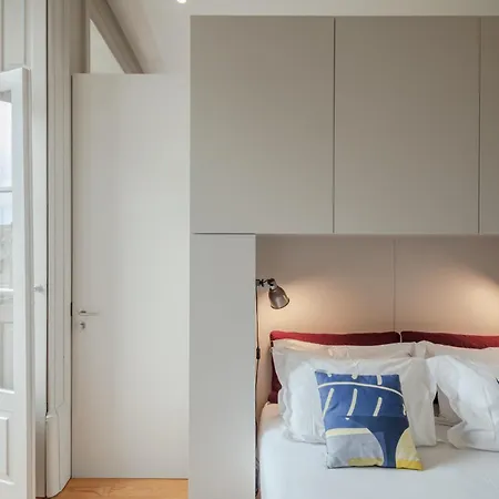 Baumhaus Serviced Living - Art & Design Apartments Porto