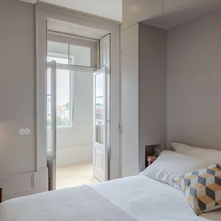 Baumhaus Serviced Living - Art&design