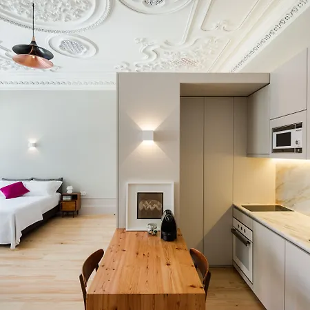 Baumhaus Serviced Living - Art & Design * Порту