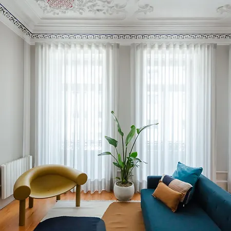 Baumhaus Serviced Living - Art & Design * Порту