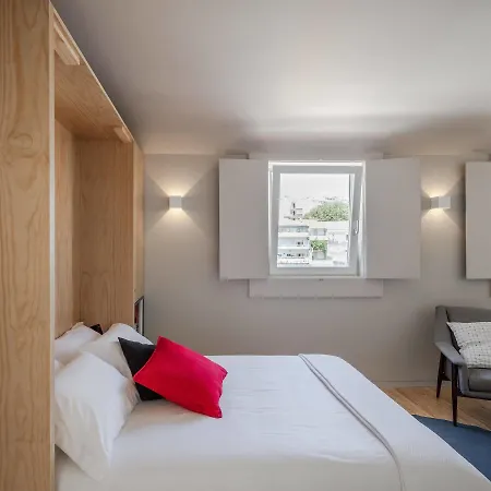 Baumhaus Serviced Living - Art & Design Apartments