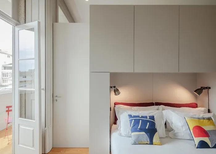 Baumhaus Serviced Living - Art & Design Porto