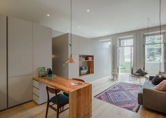 Baumhaus Serviced Living - Art & Design Apartamento *