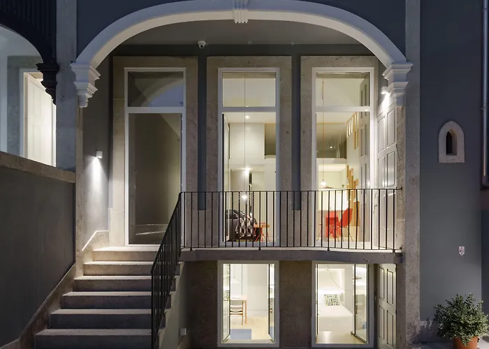 Baumhaus Serviced Living - Art & Design *