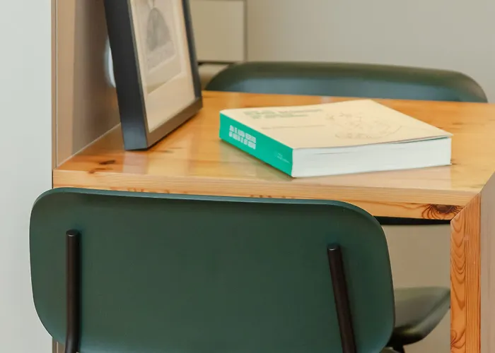 Baumhaus Serviced Living - Art & Design *