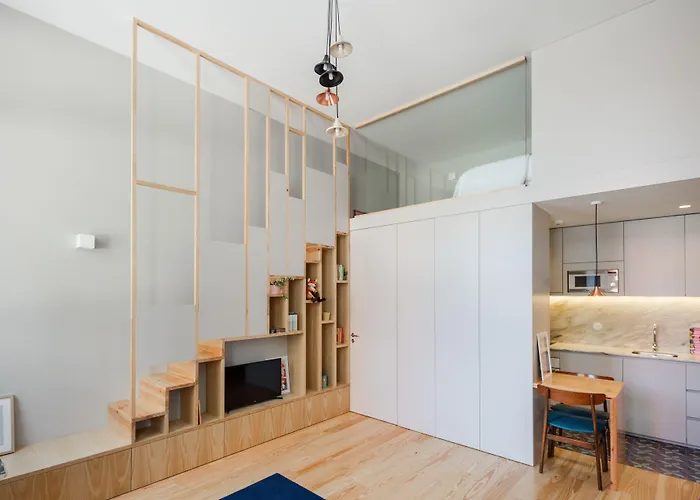 Baumhaus Serviced Living - Art & Design *