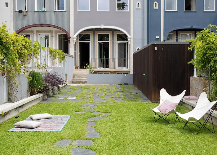 Baumhaus Serviced Living - Art & Design Oporto