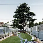 Baumhaus Serviced Living - Art & Design *