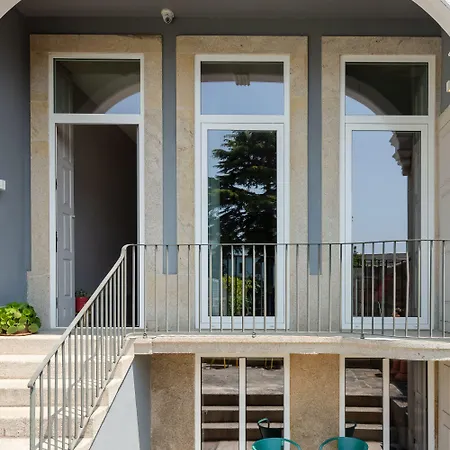 Baumhaus Serviced Living - Art & Design Appartement Oporto