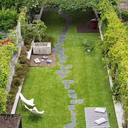 Baumhaus Serviced Living - Art & Design Appartement Oporto