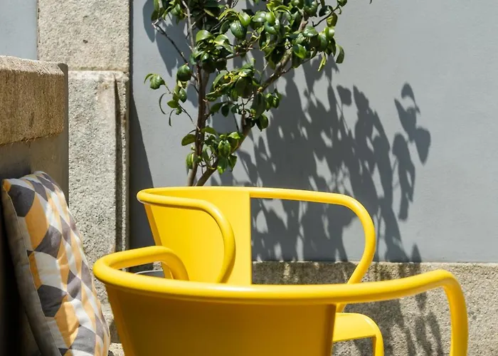 Baumhaus Serviced Living - Art & Design * Oporto