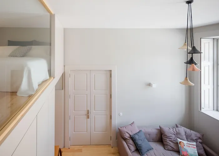 Baumhaus Serviced Living - Art & Design *