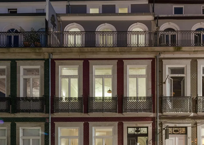 Baumhaus Serviced Living - Art & Design *